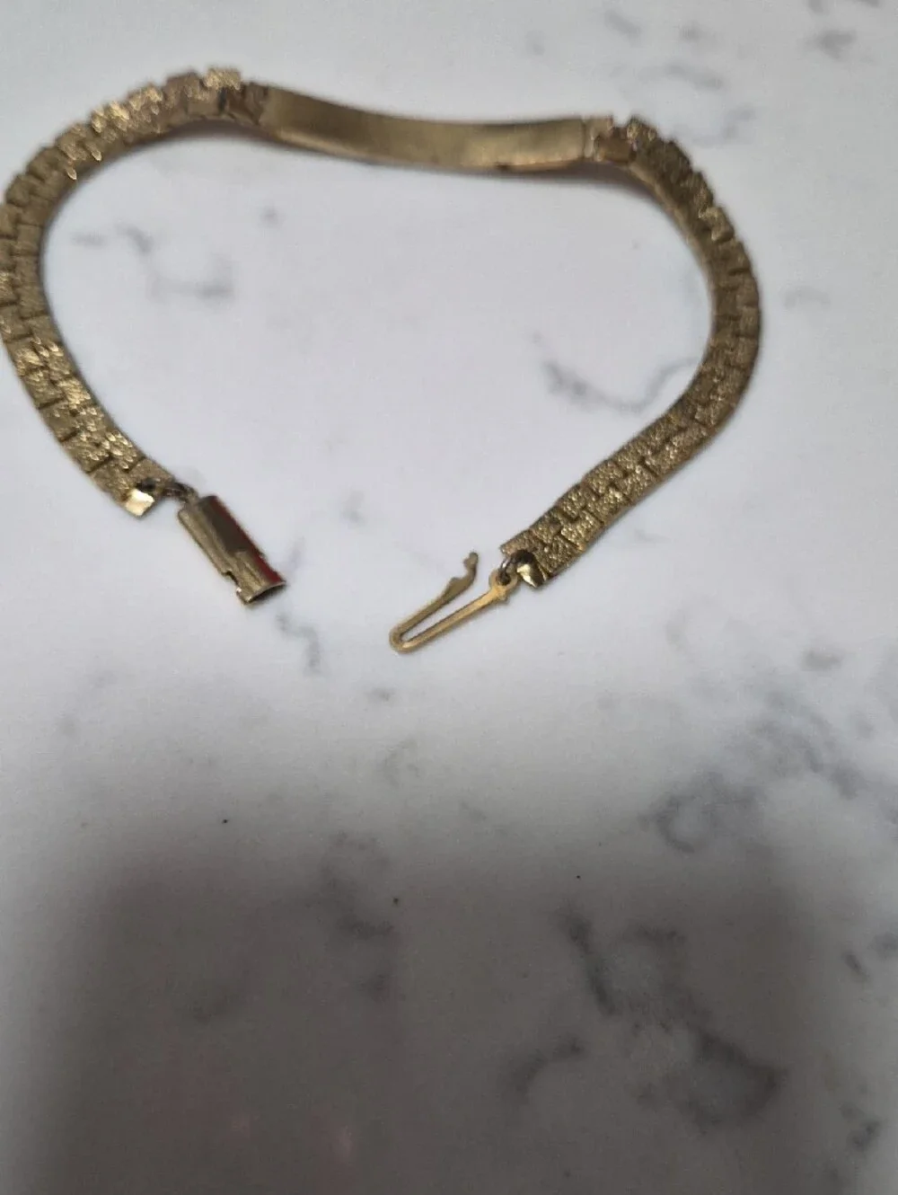 Fashion Jewelry Gold-Tone Women's ID Bracelet - Smooth Plate & Textured Chain